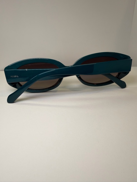 Fossil Teal Oval Women's Sunglasses - Picture 5 of 7